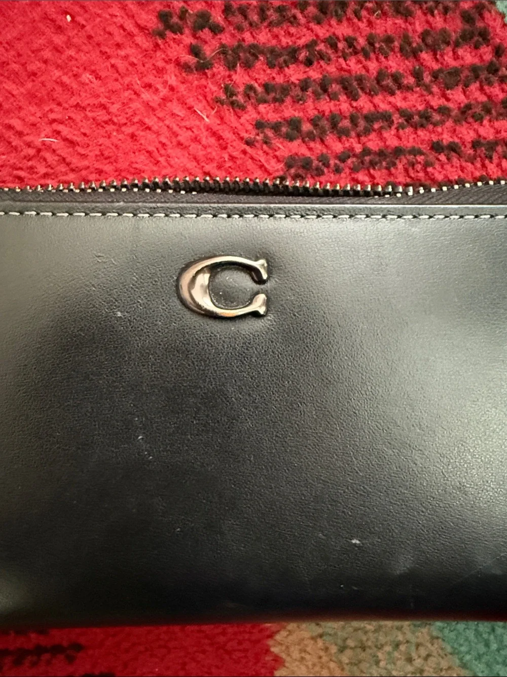 Coach smooth black